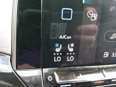 2025 Volkswagen Atlas Cross Sport — photo 17 view