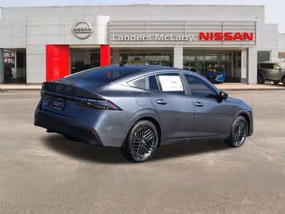 2026 Nissan Sentra - Photo 3