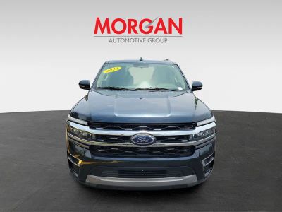 2023 Ford Expedition — side profile view