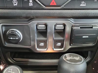 2026 Jeep Wrangler — photo 30 view