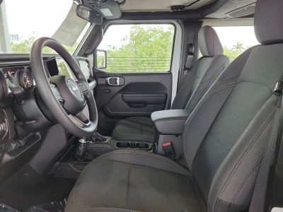 2026 Jeep Wrangler — photo 8 view