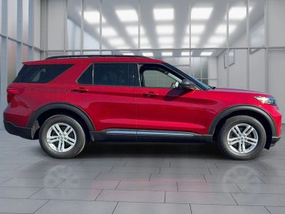 2023 Ford Explorer — interior view