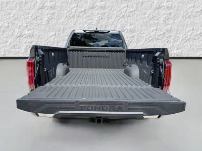 2024 Toyota Tundra 4WD — photo 12 view