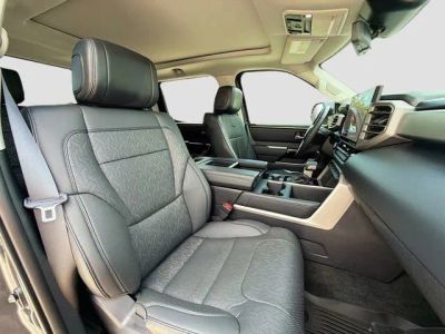 2024 Toyota Tundra 4WD — photo 14 view