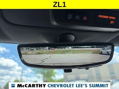 2019 Chevrolet Camaro - Photo 12