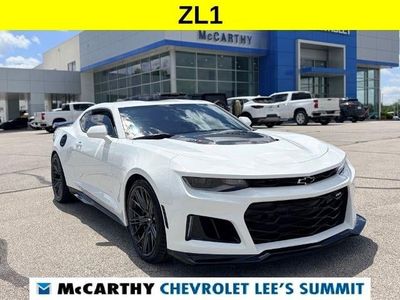 2019 Chevrolet Camaro - Photo 1