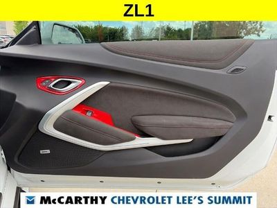 2019 Chevrolet Camaro - Photo 29