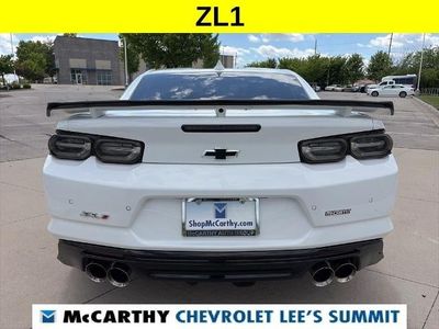 2019 Chevrolet Camaro - Photo 14