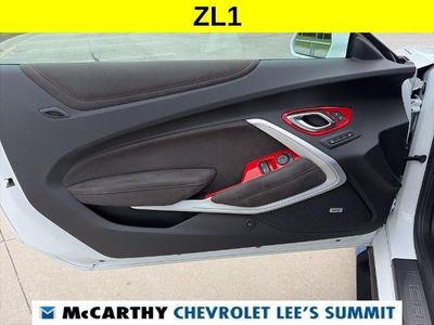 2019 Chevrolet Camaro - Photo 39