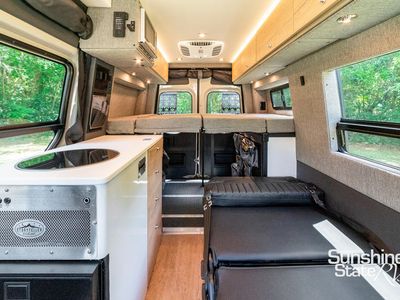 2025 Storyteller Overland - Photo 21