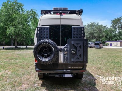 2025 Storyteller Overland - Photo 16