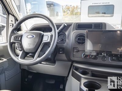 2026 Coachmen Freelander - Photo 13