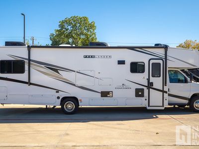 2026 Coachmen Freelander - Photo 2
