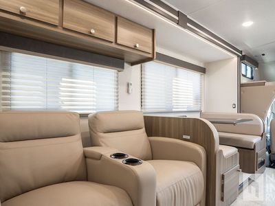 2026 Coachmen Freelander - Photo 19