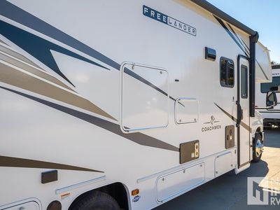 2026 Coachmen Freelander - Photo 7