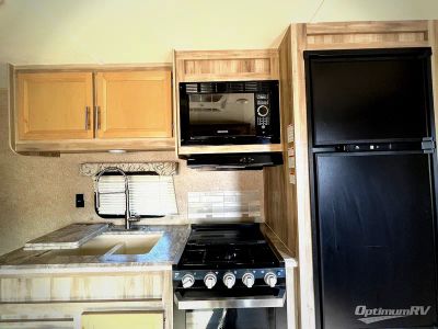 2019 Coachmen Catalina Trail Blazer — photo 9 view