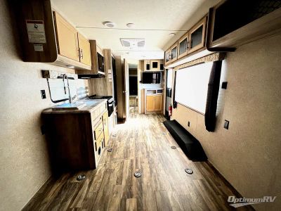 2019 Coachmen Catalina Trail Blazer — detail view
