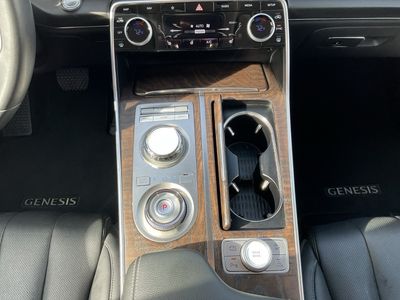 2024 Genesis GV80 - Photo 13