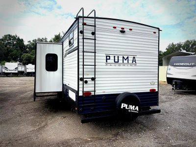 2024 Palomino Puma — rear three-quarter view