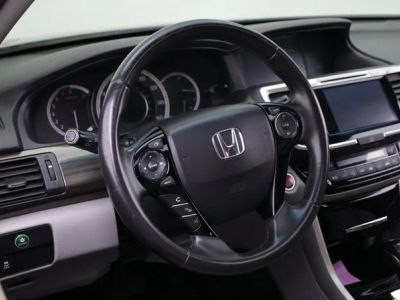 2016 Honda Accord Sedan — photo 11 view