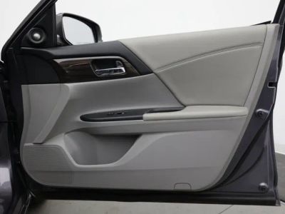 2016 Honda Accord Sedan — photo 36 view