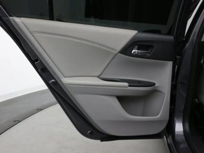 2016 Honda Accord Sedan — photo 28 view
