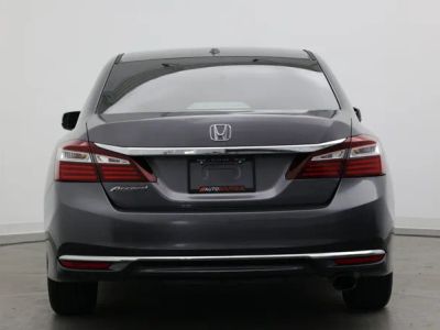 2016 Honda Accord Sedan — photo 7 view