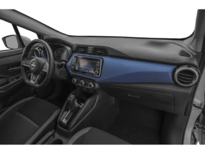 2025 Nissan Versa — photo 12 view