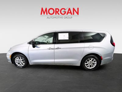 2024 Chrysler Pacifica - Photo 8