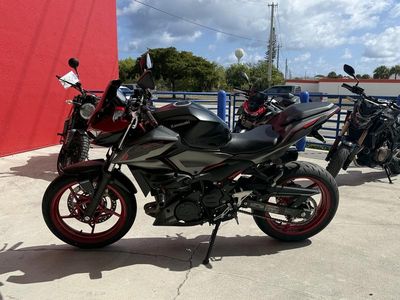 2024 Kawasaki Z500 SE ABS - Photo 3