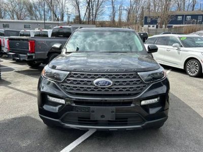 2023 Ford Explorer — side profile view