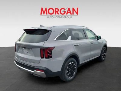 2026 Kia Sorento — side profile view