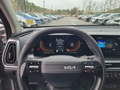2026 Kia Sorento — photo 13 view