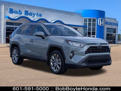2021 Toyota RAV4 - Photo 1