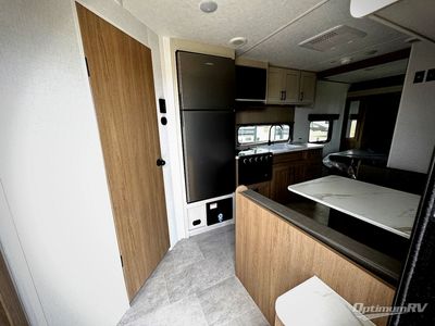 2026 Dutchmen Aspen Trail LE - Photo 3