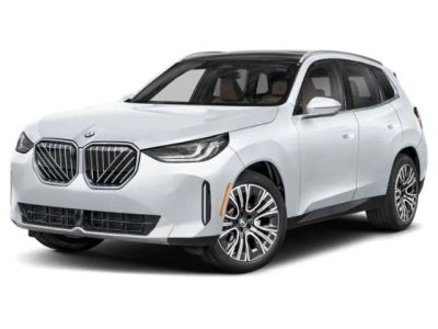 2026 BMW X3 30 xDrive in Alpine White — front three-quarter view