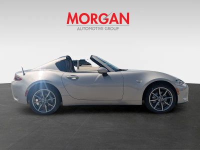 2023 Mazda MX-5 Miata RF — interior view