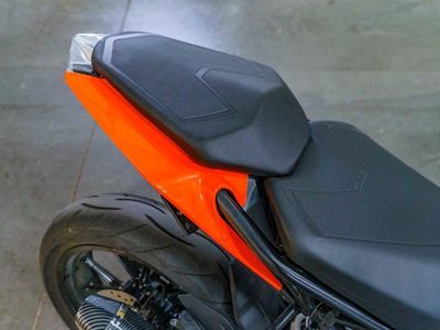 2023 KTM 390 Duke - Photo 9