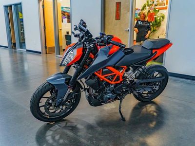 2023 KTM 390 Duke - Photo 7