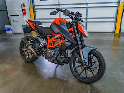2023 KTM 390 Duke - Photo 2