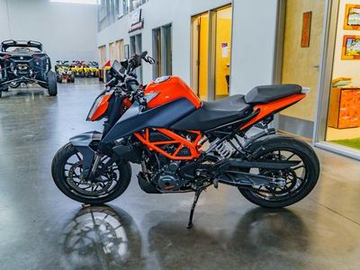 2023 KTM 390 Duke - Photo 6