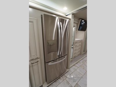 2025 Fleetwood RV Discovery LXE - Photo 57