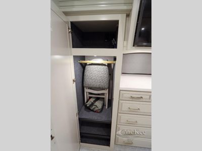2025 Fleetwood RV Discovery LXE - Photo 64