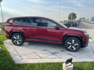 2026 Hyundai IONIQ 9 — photo 8 view