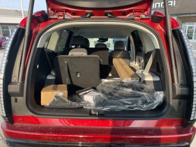 2026 Hyundai IONIQ 9 — photo 11 view