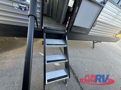 2026 Coachmen RV Catalina Legacy - Photo 12