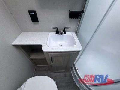 2026 Coachmen RV Catalina Legacy - Photo 36