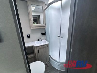 2026 Coachmen RV Catalina Legacy - Photo 35