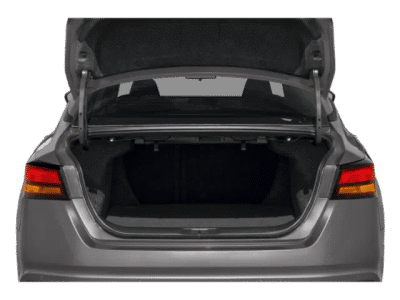 2025 Nissan Altima — photo 8 view