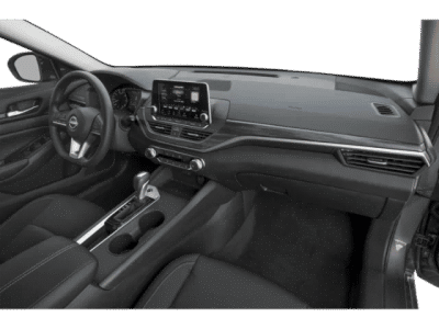 2025 Nissan Altima — photo 12 view